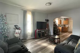 1912 S 12th St, Sheboygan, WI 53081 - Photo 3