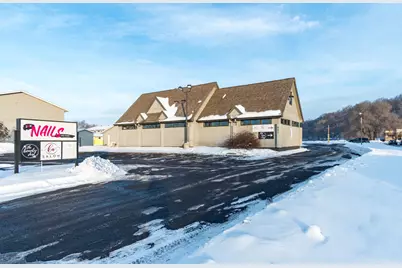 601  McHugh Rd #C, Holmen, WI 54636 - Photo 1