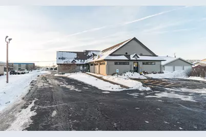 601  McHugh Rd #C, Holmen, WI 54636 - Photo 19