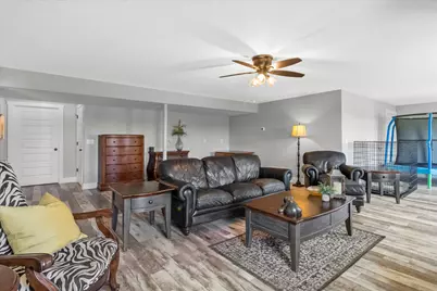 S53W26764  Gemstone Ct, Waukesha, WI 53189 - Photo 23