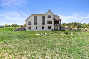 S53W26764 Gemstone Ct, Waukesha, WI 53189 - Photo 51