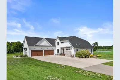 S53W26764  Gemstone Ct, Waukesha, WI 53189 - Photo 5