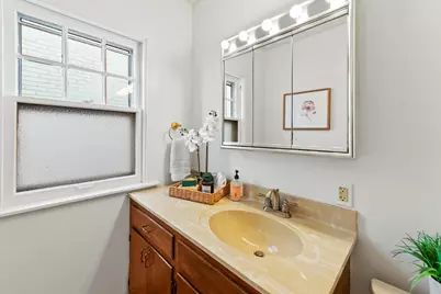 4483 N Cramer St, Shorewood, WI 53211 - Photo 27