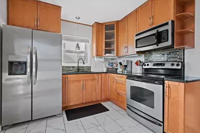 3742 N 97th Pl, Milwaukee, WI 53222 - Photo 7