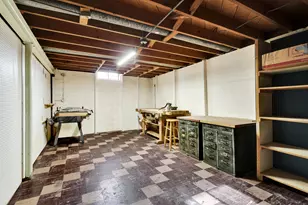 W147N8368 Manchester Dr, Menomonee Falls, WI 53051 - Photo 25