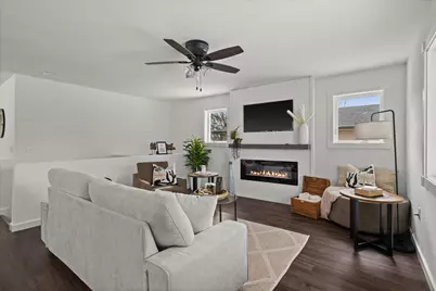 114  Dean Rd, Belgium, WI 53004 - Photo 1