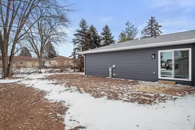 114  Dean Rd, Belgium, WI 53004 - Photo 31