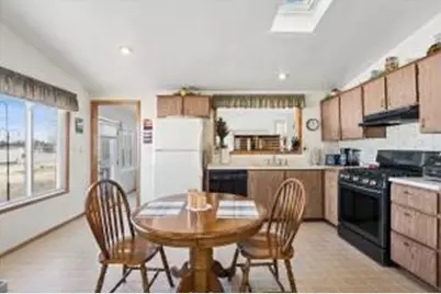 27705  98th St, Salem Lakes, WI 53179 - Photo 7