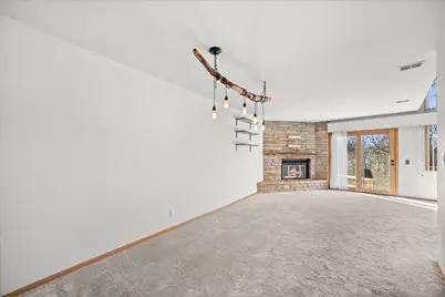 N89W16327  Main St #A7, Menomonee Falls, WI 53051 - Photo 9