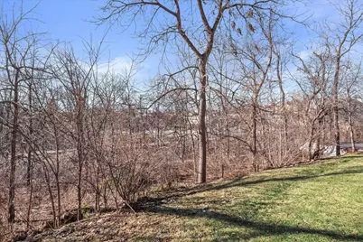 N89W16327  Main St #A7, Menomonee Falls, WI 53051 - Photo 31