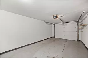 N89W16327 Main St, Menomonee Falls, WI 53051 - Photo 33