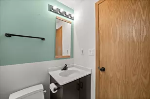 N89W16327 Main St, Menomonee Falls, WI 53051 - Photo 13