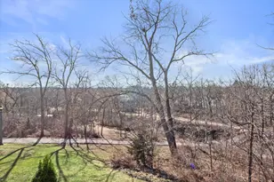 N89W16327 Main St, Menomonee Falls, WI 53051 - Photo 29