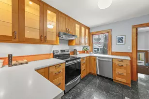 3046 N Newhall St, Milwaukee, WI 53211 - Photo 23