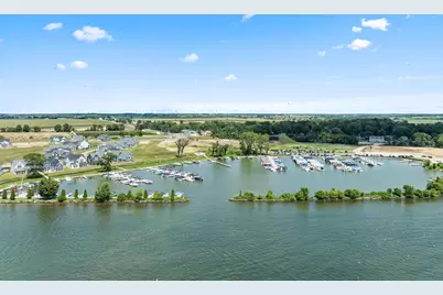 2625  Mooring Ct, Delavan, WI 53115 - Photo 33