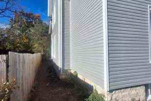 512 E Main St, Waukesha, WI 53186 - Photo 7