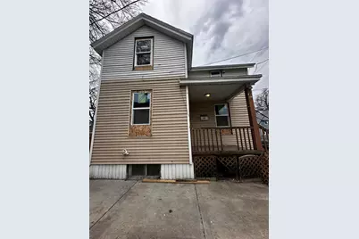 1009  Hilker Pl, Racine, WI 53403 - Photo 1