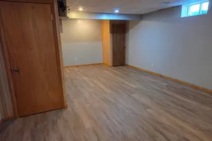 2209 Virginia Dr, Manitowoc, WI 54220 - Photo 21