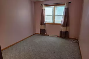 2209 Virginia Dr, Manitowoc, WI 54220 - Photo 7