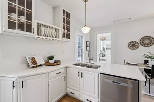 2048 Shoop St, Racine, WI 53404 - Photo 19