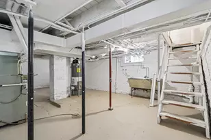 2048 Shoop St, Racine, WI 53404 - Photo 31