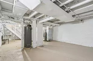 2048 Shoop St, Racine, WI 53404 - Photo 33