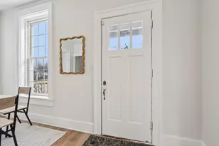 2048 Shoop St, Racine, WI 53404 - Photo 3