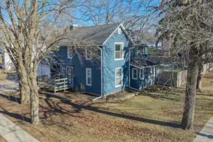44 W Madison St, Darien, WI 53114 - Photo 35