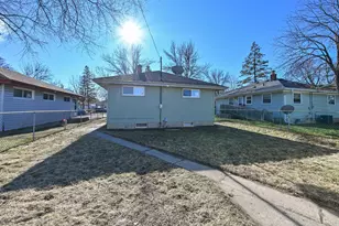 7218 W Carmen Ave, Milwaukee, WI 53218 - Photo 25