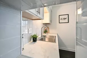 7218 W Carmen Ave, Milwaukee, WI 53218 - Photo 11