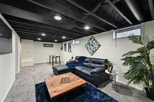 7218 W Carmen Ave, Milwaukee, WI 53218 - Photo 19