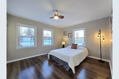 2224 W Rohr Ave, Milwaukee, WI 53209 - Photo 21