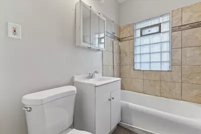 2403 N 49th St #2405, Milwaukee, WI 53210 - Photo 29