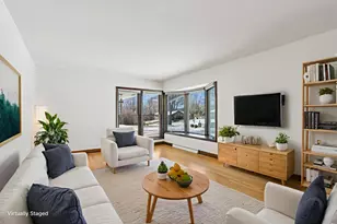 860 Anthony Ln, Brookfield, WI 53045 - Photo 5