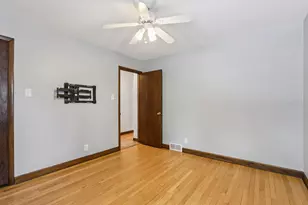 860 Anthony Ln, Brookfield, WI 53045 - Photo 27