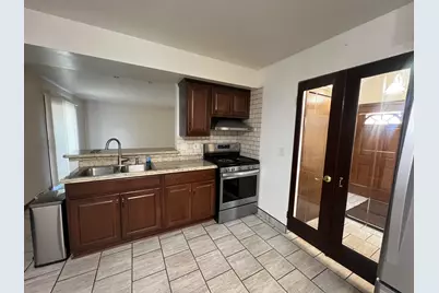 5775 S 24th St, Milwaukee, WI 53221 - Photo 5