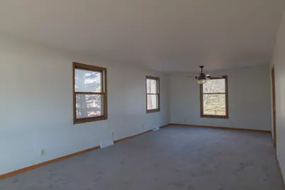 28609  Martha Ct, Racine, WI 53185 - Photo 13