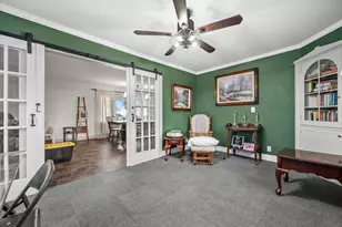 W341N6716 Lancelot Dr, Oconomowoc, WI 53066 - Photo 9