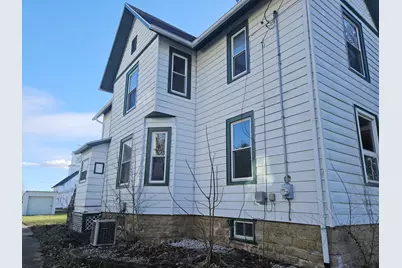 215 N Main St, Reeseville, WI 53579 - Photo 25