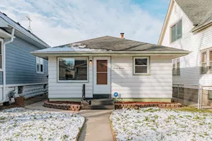 2013 S 77th St, West Allis, WI 53219 - Photo 35