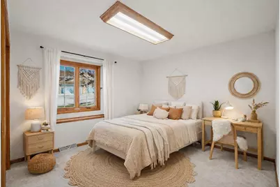 950  Spyglass Hl, Racine, WI 53185 - Photo 9