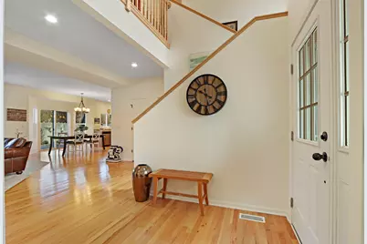 699  Stone Ridge Dr, Lake Geneva, WI 53147 - Photo 5