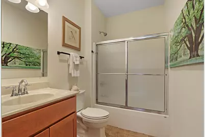 699  Stone Ridge Dr, Lake Geneva, WI 53147 - Photo 15