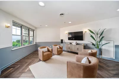 4100 S Lake Dr #414, Saint Francis, WI 53235 - Photo 13