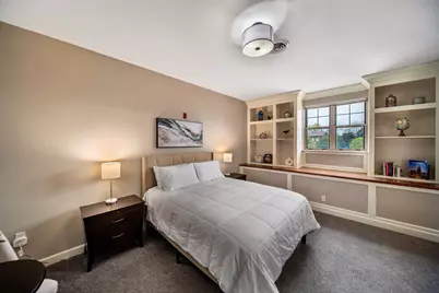 4100 S Lake Dr #415, Saint Francis, WI 53235 - Photo 21