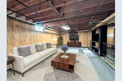 4127 S 89th St, Greenfield, WI 53228 - Photo 19