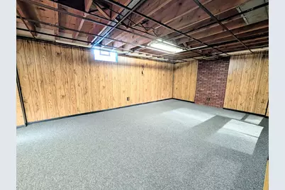 4127 S 89th St, Greenfield, WI 53228 - Photo 31