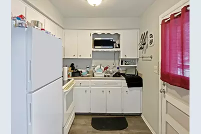 870  Perkins Ave, Waukesha, WI 53186 - Photo 15