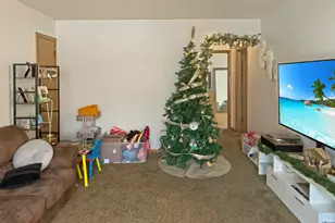 870 Perkins Ave, Waukesha, WI 53186 - Photo 3