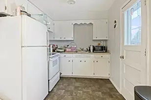 870 Perkins Ave, Waukesha, WI 53186 - Photo 9